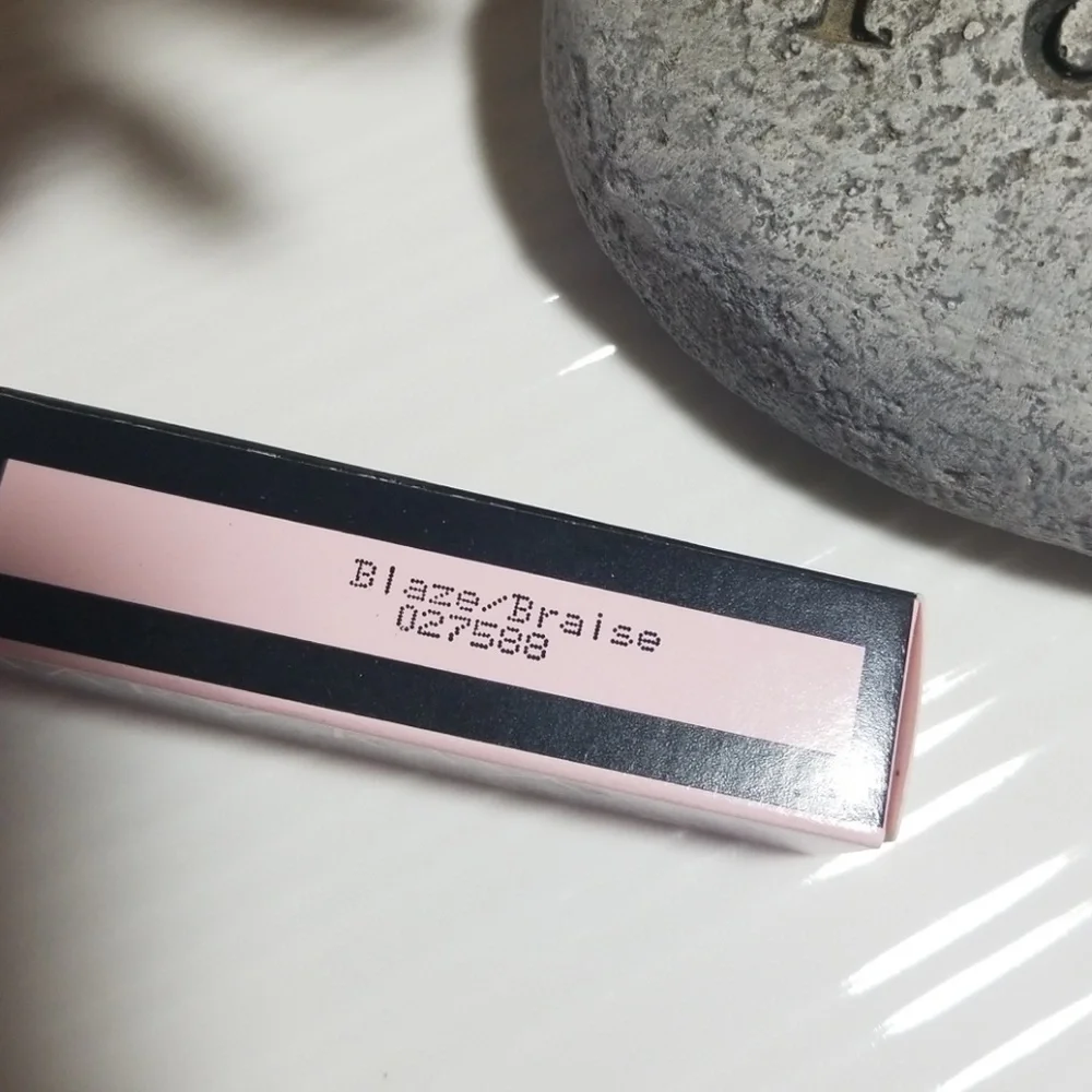 Mary‎ Kay creme lipstick Blaze